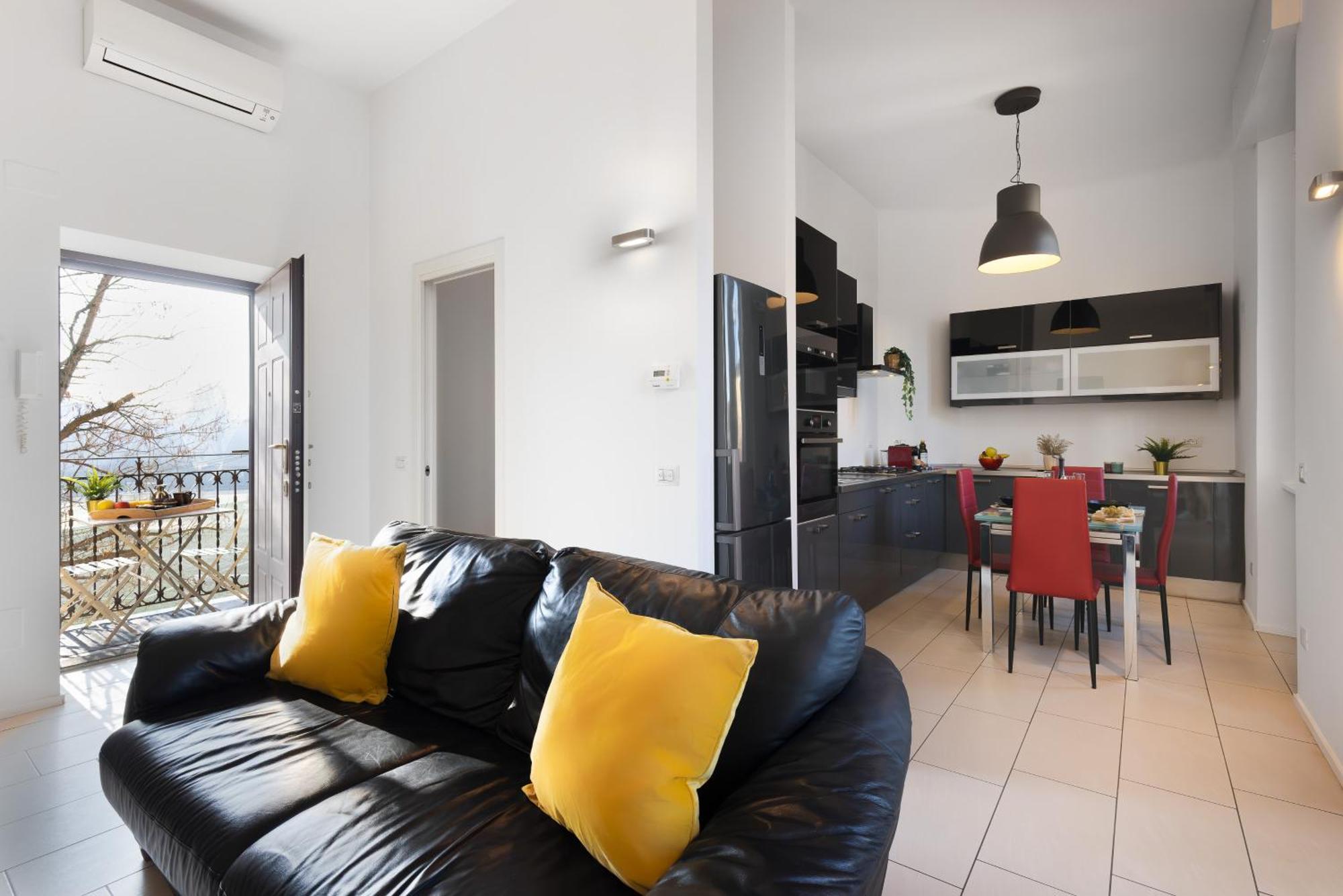 Nam House & Posto Auto Lejlighed Milano Eksteriør billede
